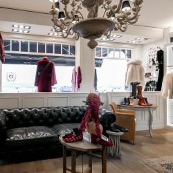 blue-exclusive-quality-shoes-knokke-8099