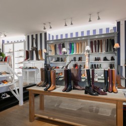 blue-exclusive-quality-shoes-knokke-8100